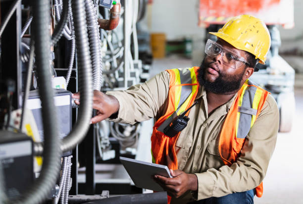 Best Affordable Emergency Electrician  in Daphne, AL